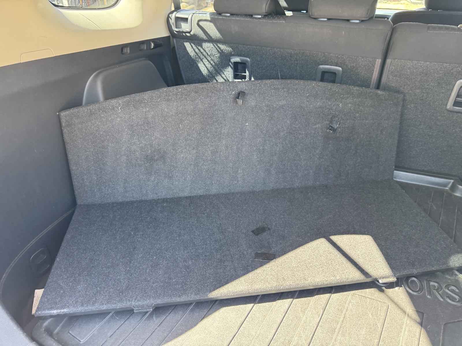 View MITSUBISHI OUTLANDER 2014 5 Door Station Wagon Breaking