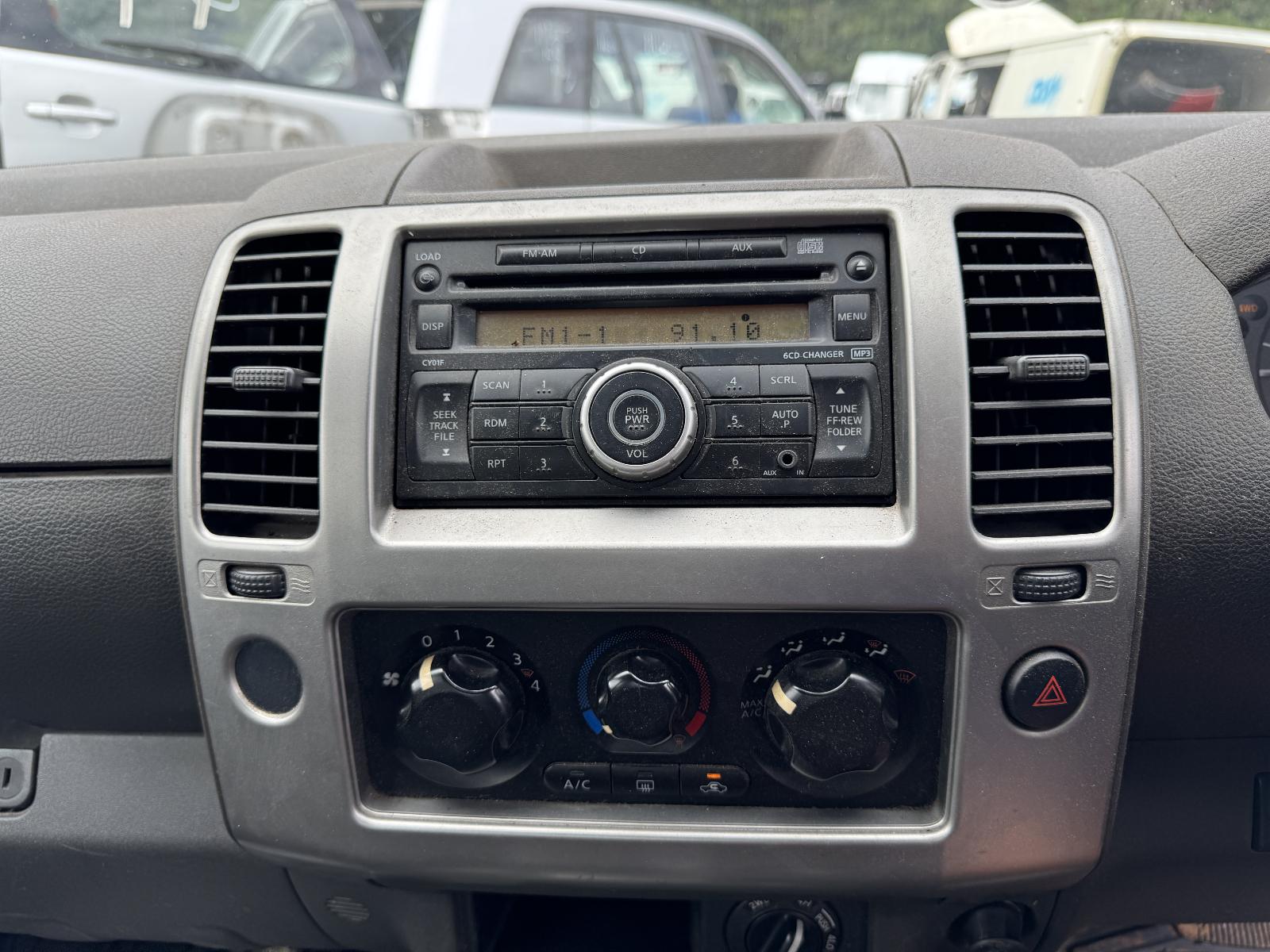 View NISSAN NAVARA 2010 4 Door Utility Breaking