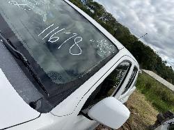 View NISSAN NAVARA 2010 4 Door Utility Breaking