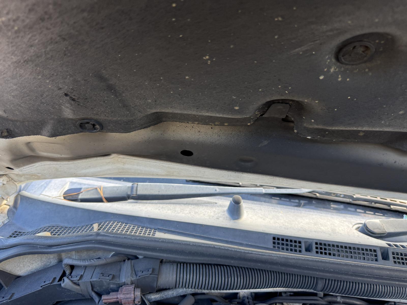 View NISSAN NAVARA 2010 4 Door Utility Breaking