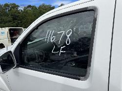 View NISSAN NAVARA 2010 4 Door Utility Breaking