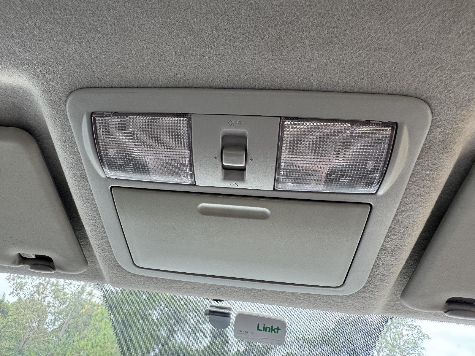 View NISSAN NAVARA 2010 4 Door Utility Breaking