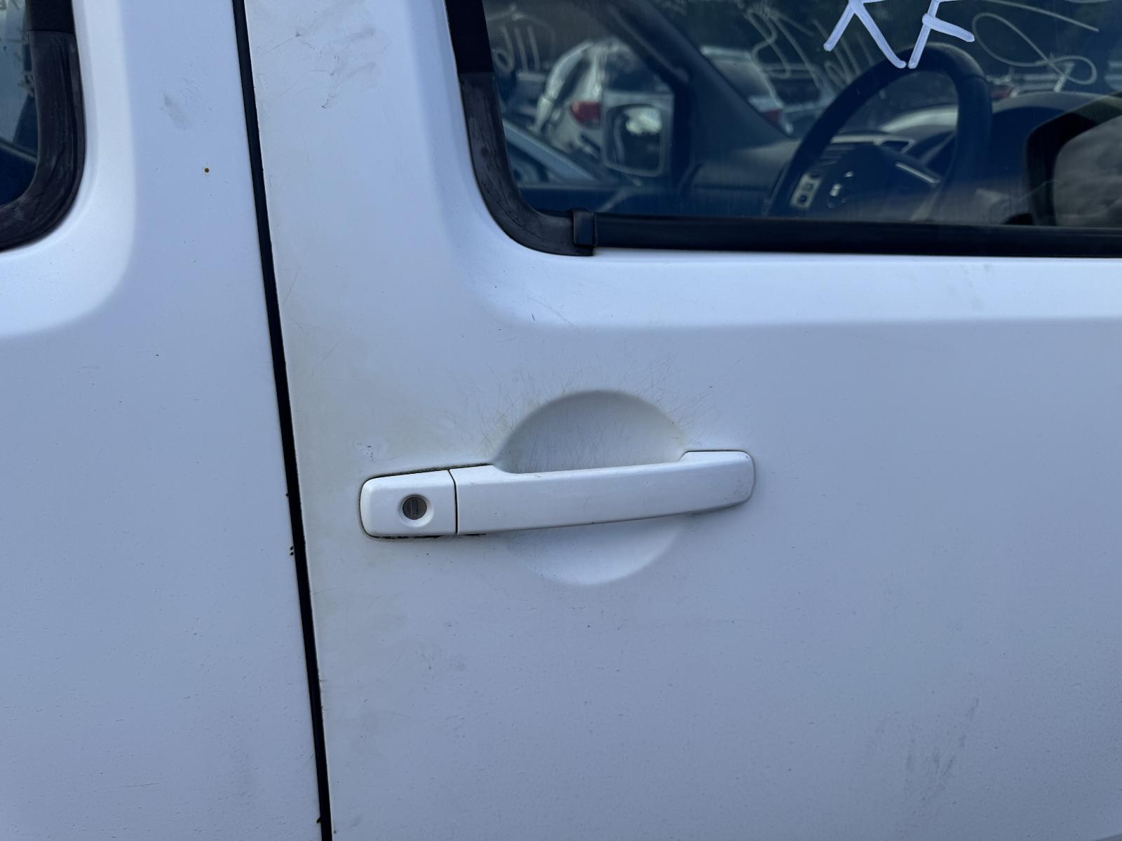 View NISSAN NAVARA 2010 4 Door Utility Breaking