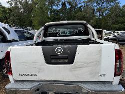 View NISSAN NAVARA 2010 4 Door Utility Breaking