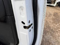 View NISSAN NAVARA 2010 4 Door Utility Breaking