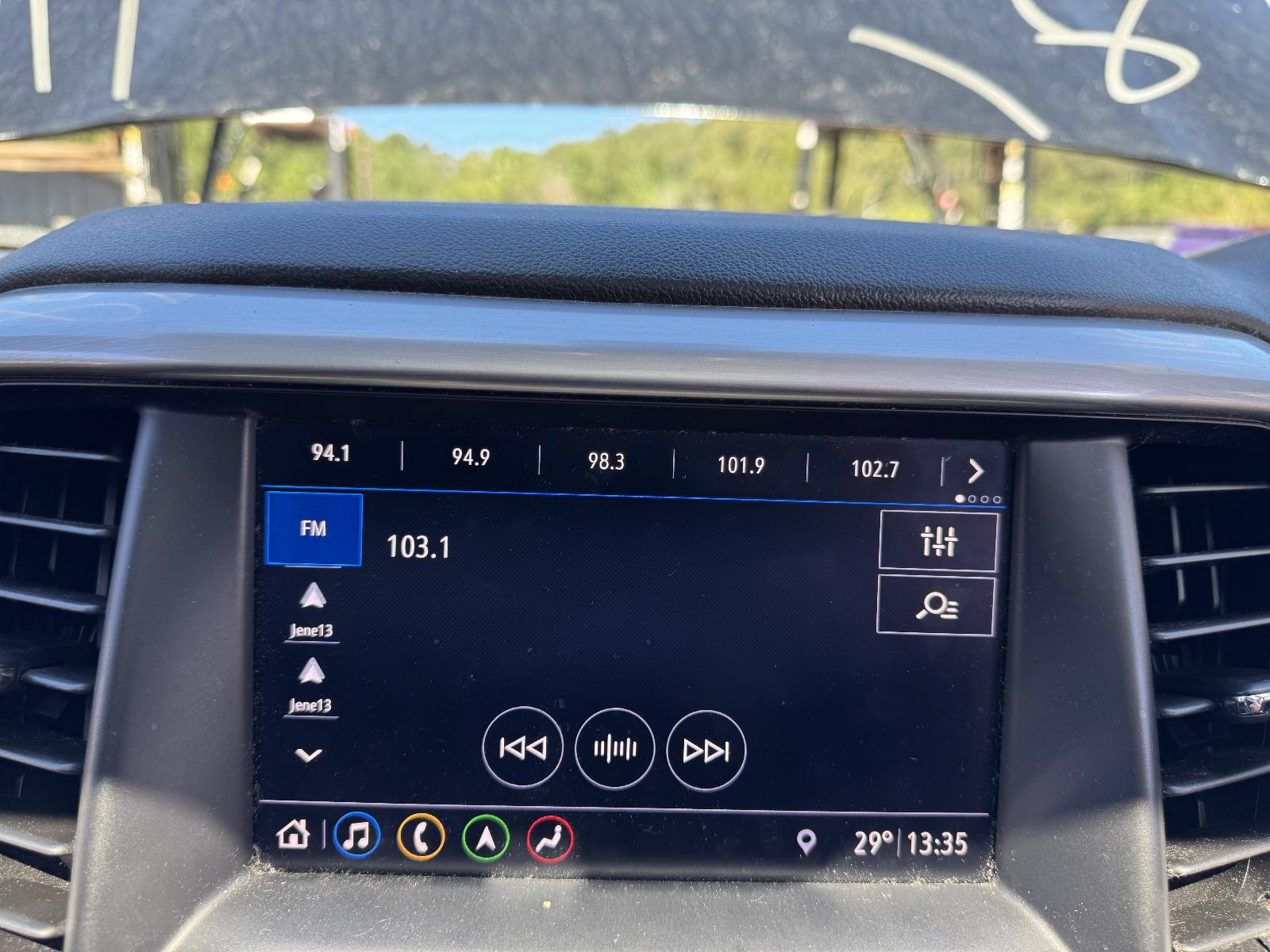 View HOLDEN ACADIA 2019 5 Door Station Wagon Breaking