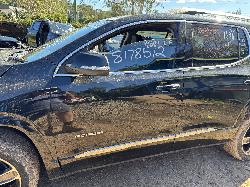 View HOLDEN ACADIA 2019 5 Door Station Wagon Breaking