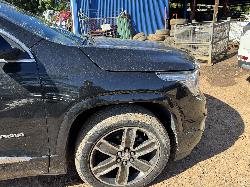 View HOLDEN ACADIA 2019 5 Door Station Wagon Breaking