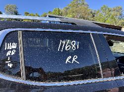 View HOLDEN ACADIA 2019 5 Door Station Wagon Breaking
