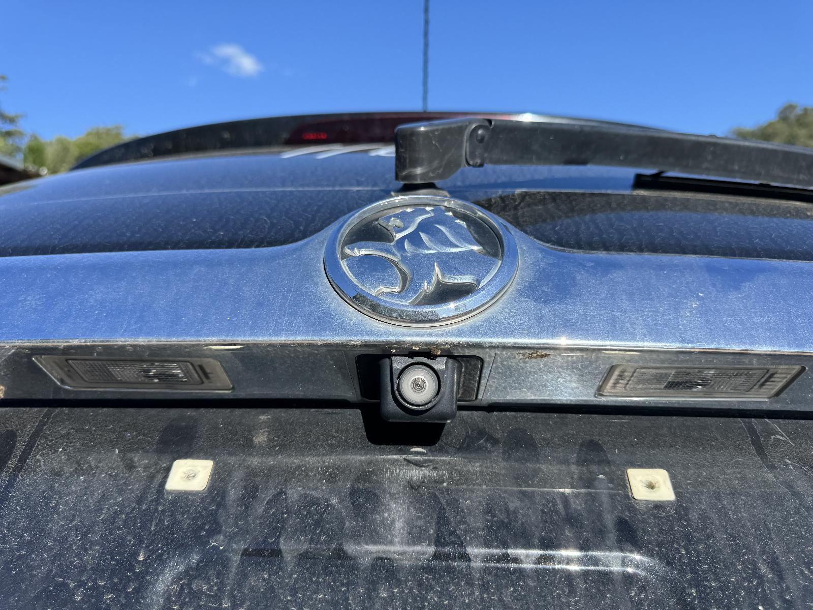 View HOLDEN ACADIA 2019 5 Door Station Wagon Breaking