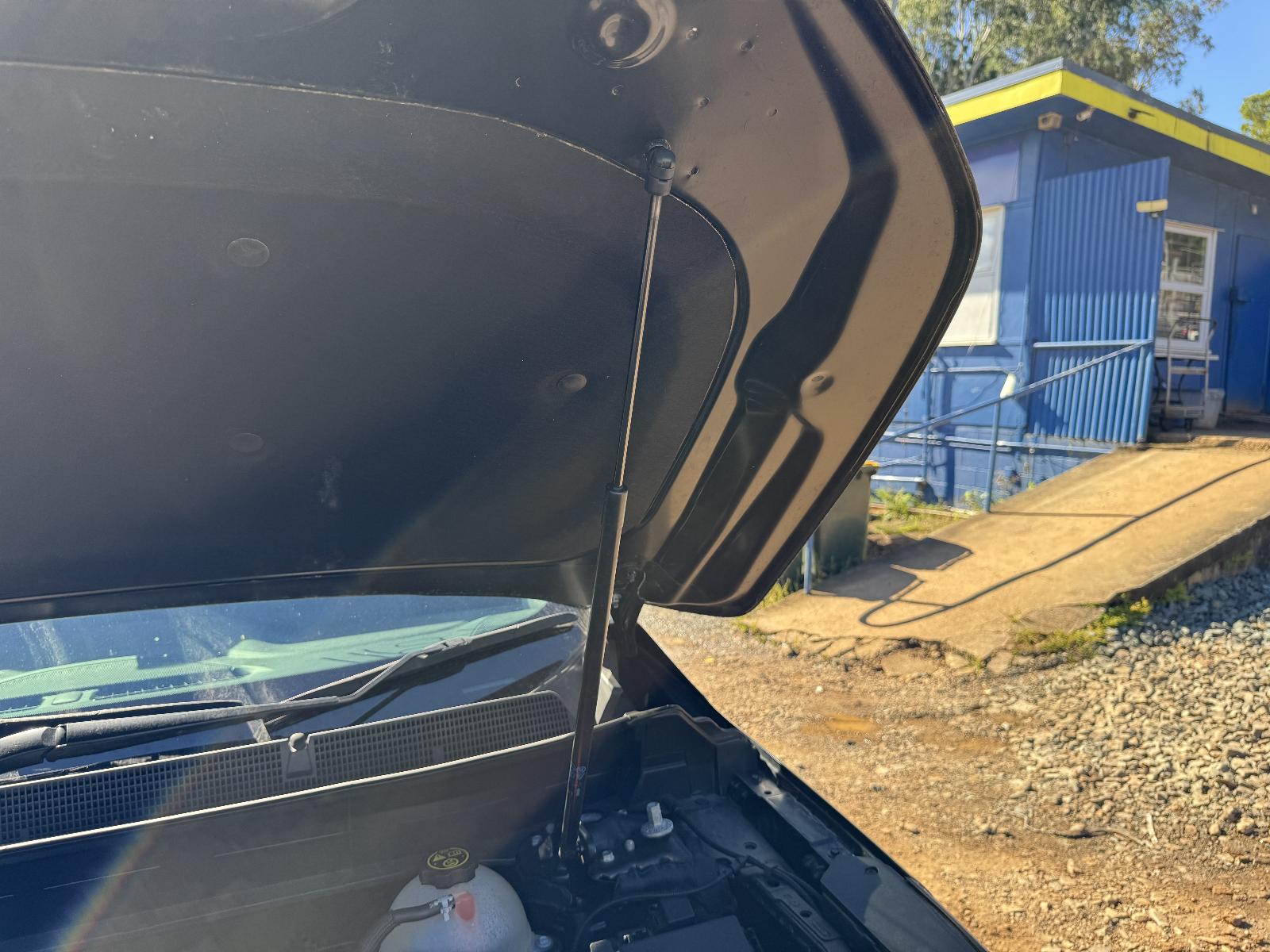 View HOLDEN ACADIA 2019 5 Door Station Wagon Breaking