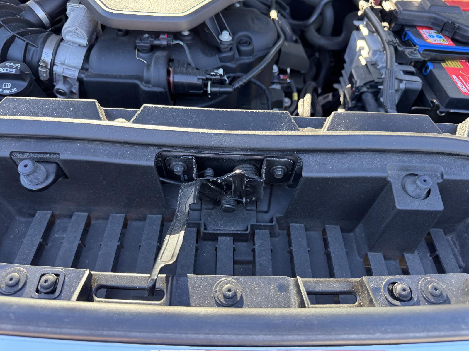 View HOLDEN ACADIA 2019 5 Door Station Wagon Breaking