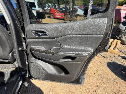 View HOLDEN ACADIA 2019 5 Door Station Wagon Breaking