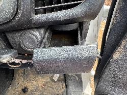 View TOYOTA HILUX 2019 2 Door Utility Breaking