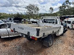 View TOYOTA HILUX 2019 2 Door Utility Breaking