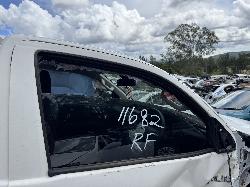 View TOYOTA HILUX 2019 2 Door Utility Breaking