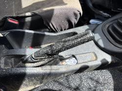 View TOYOTA HILUX 2019 2 Door Utility Breaking