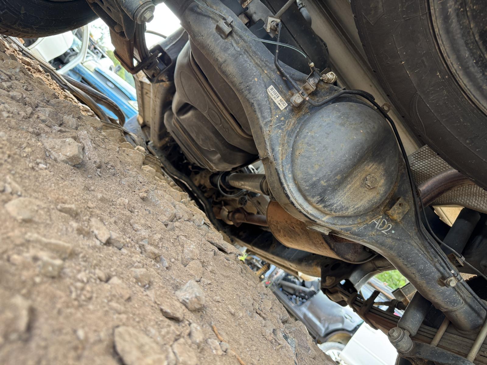 View TOYOTA HILUX 2019 2 Door Utility Breaking