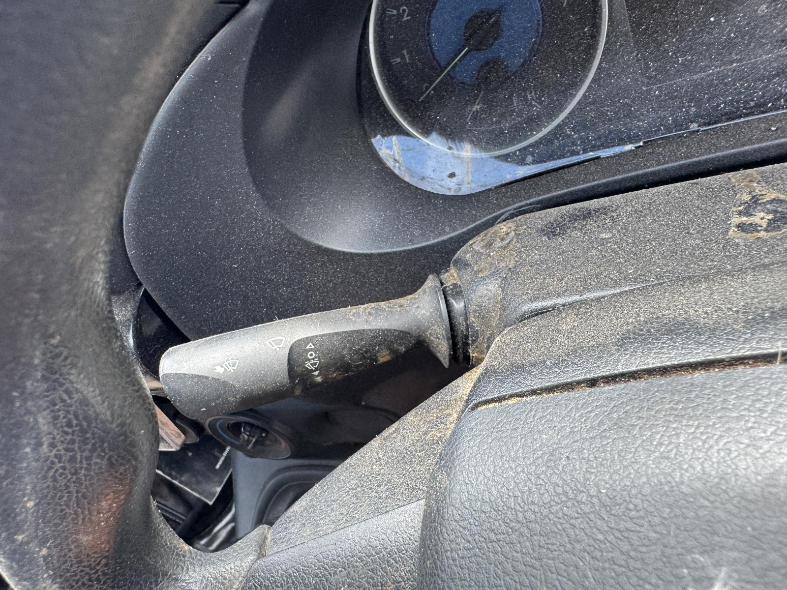 View TOYOTA HILUX 2019 2 Door Utility Breaking