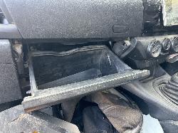 View TOYOTA HILUX 2019 2 Door Utility Breaking