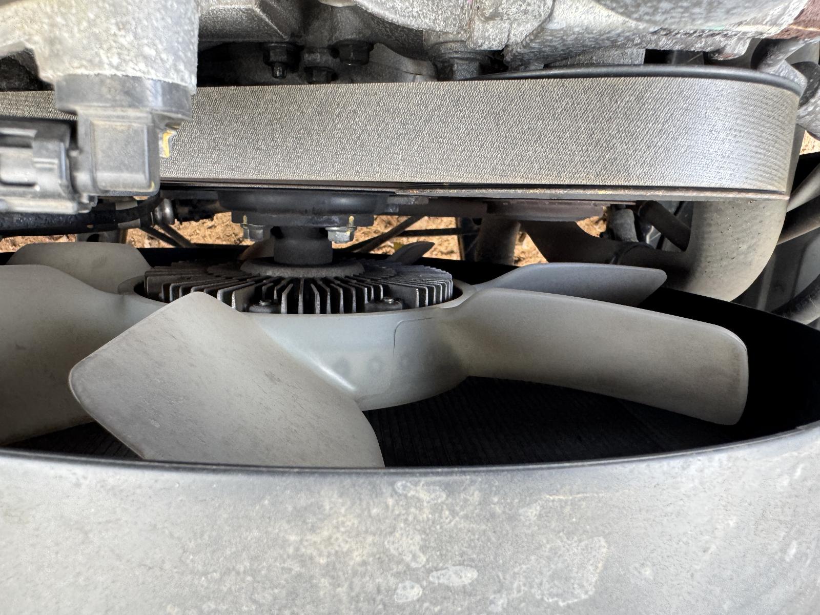 View TOYOTA HILUX 2019 2 Door Utility Breaking
