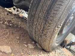 View TOYOTA HILUX 2019 2 Door Utility Breaking