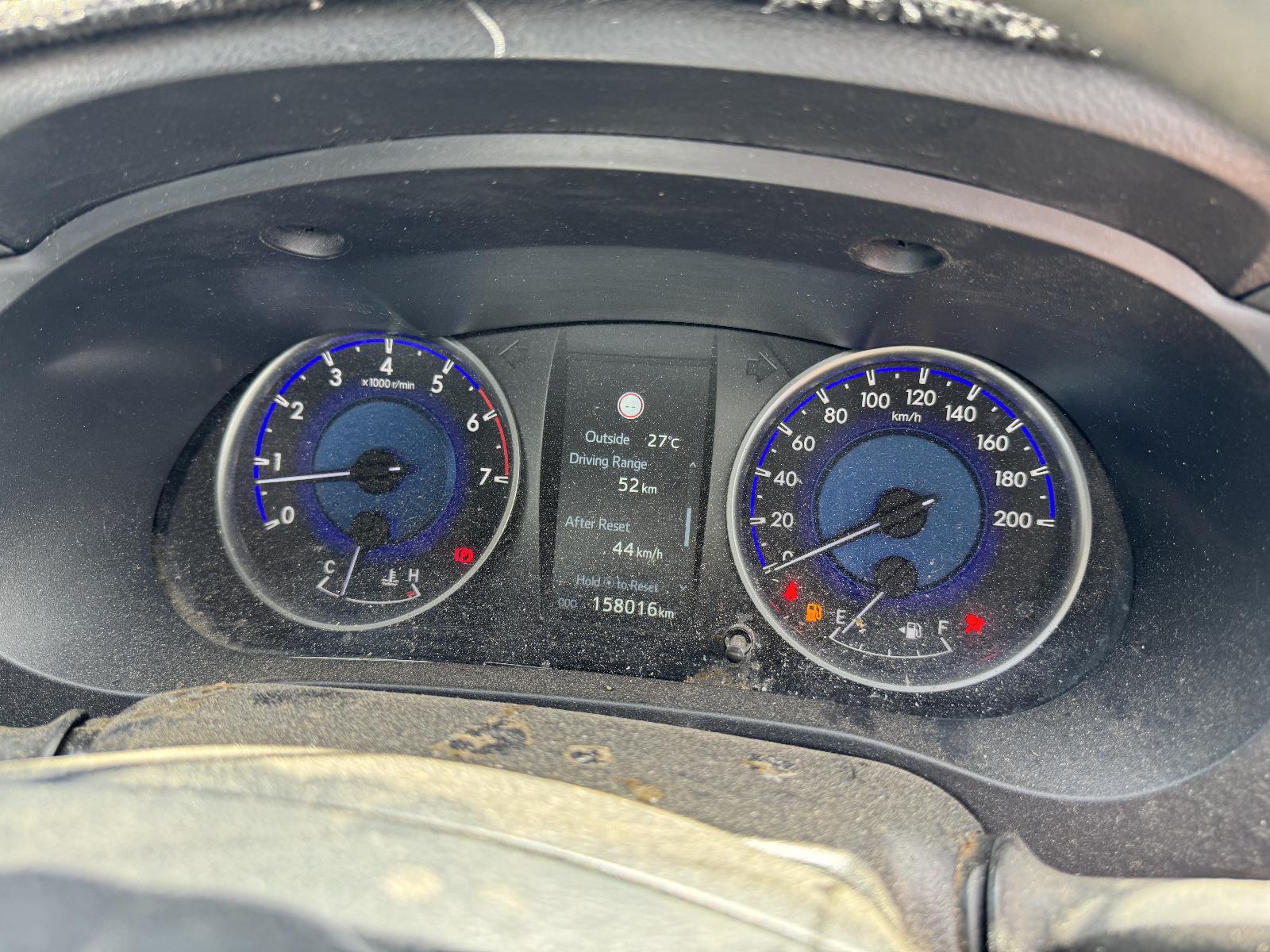 View TOYOTA HILUX 2019 2 Door Utility Breaking