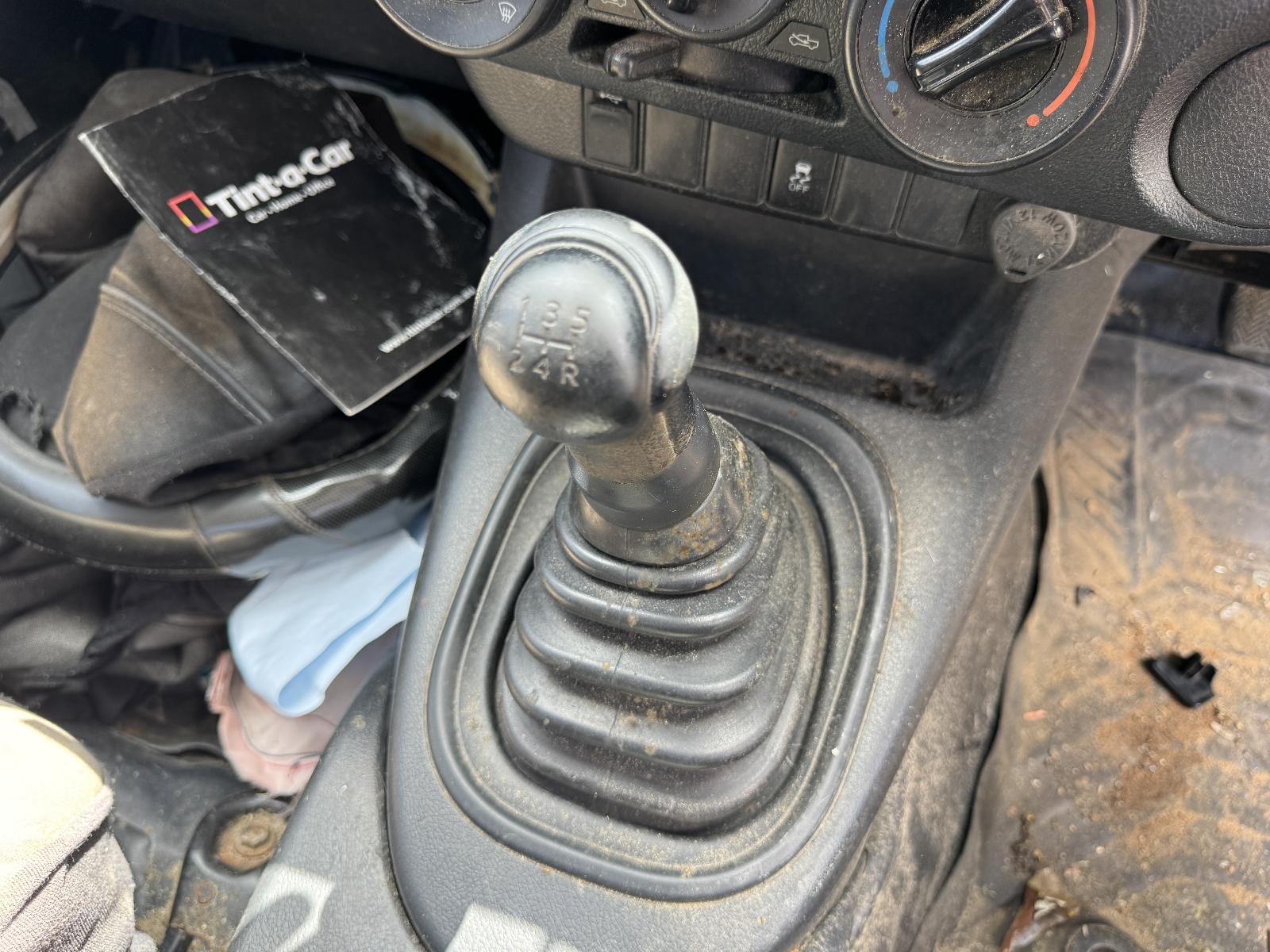 View TOYOTA HILUX 2019 2 Door Utility Breaking