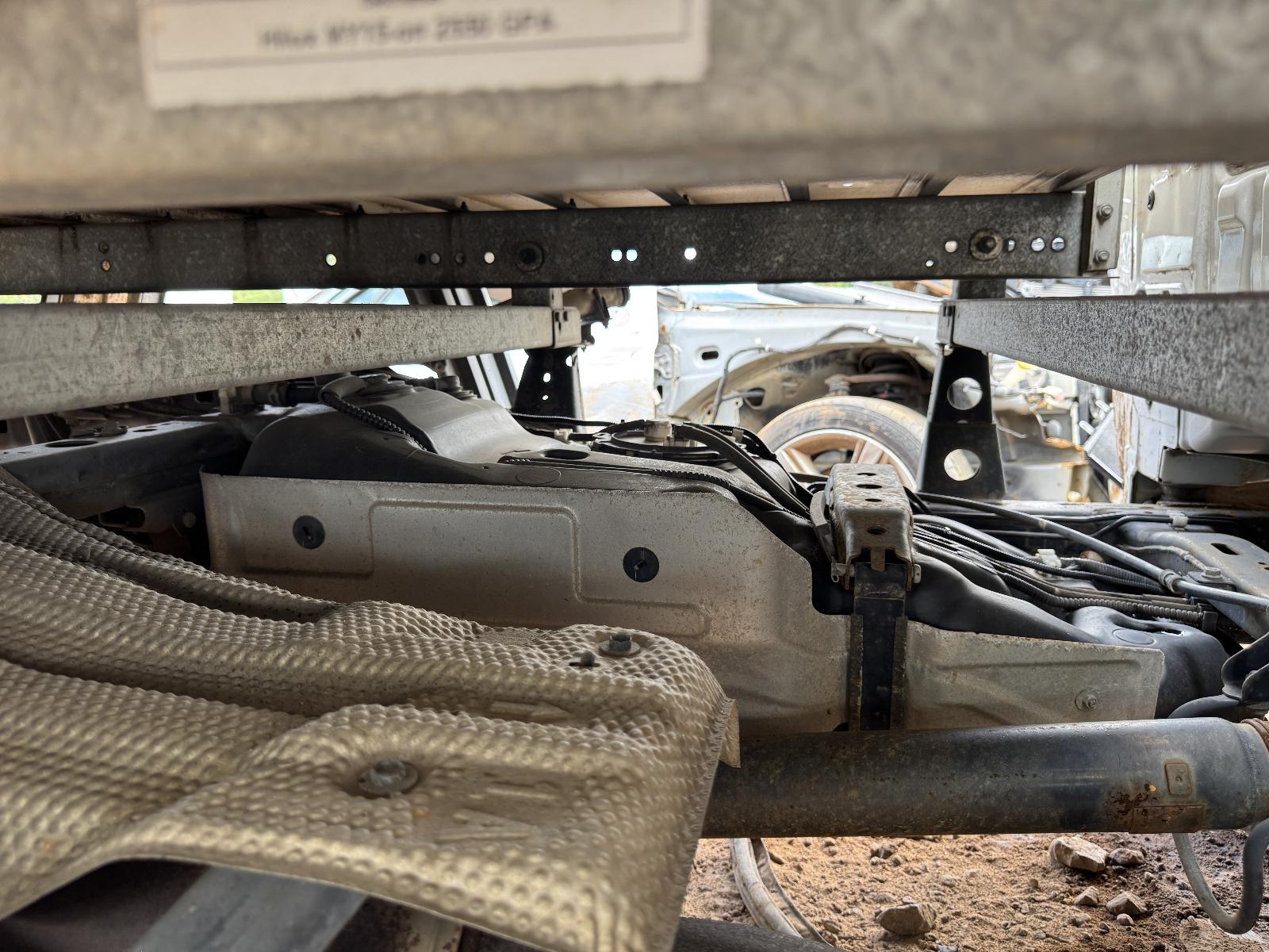 View TOYOTA HILUX 2019 2 Door Utility Breaking