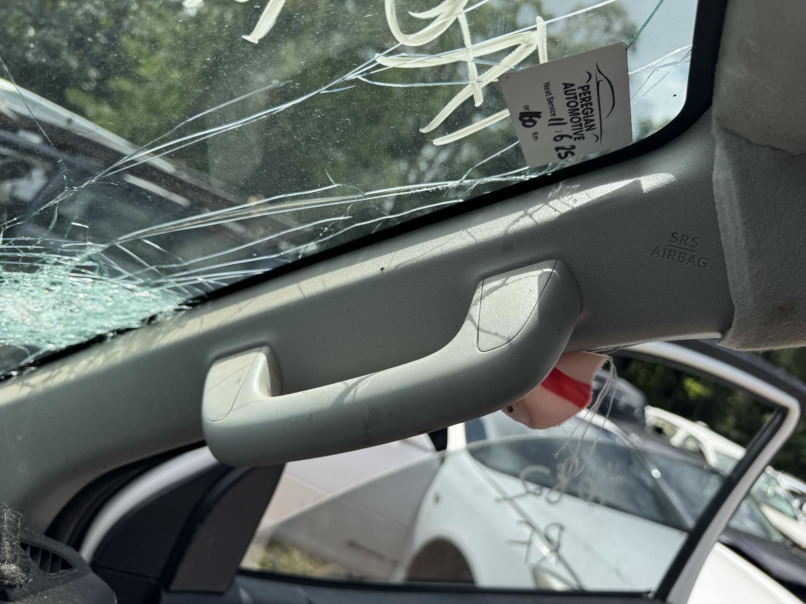 View TOYOTA HILUX 2019 2 Door Utility Breaking