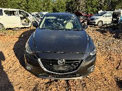 View MAZDA 3 2013 4 Door Hatchback Breaking