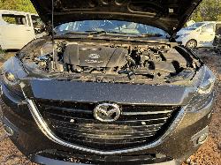 View MAZDA 3 2013 4 Door Hatchback Breaking