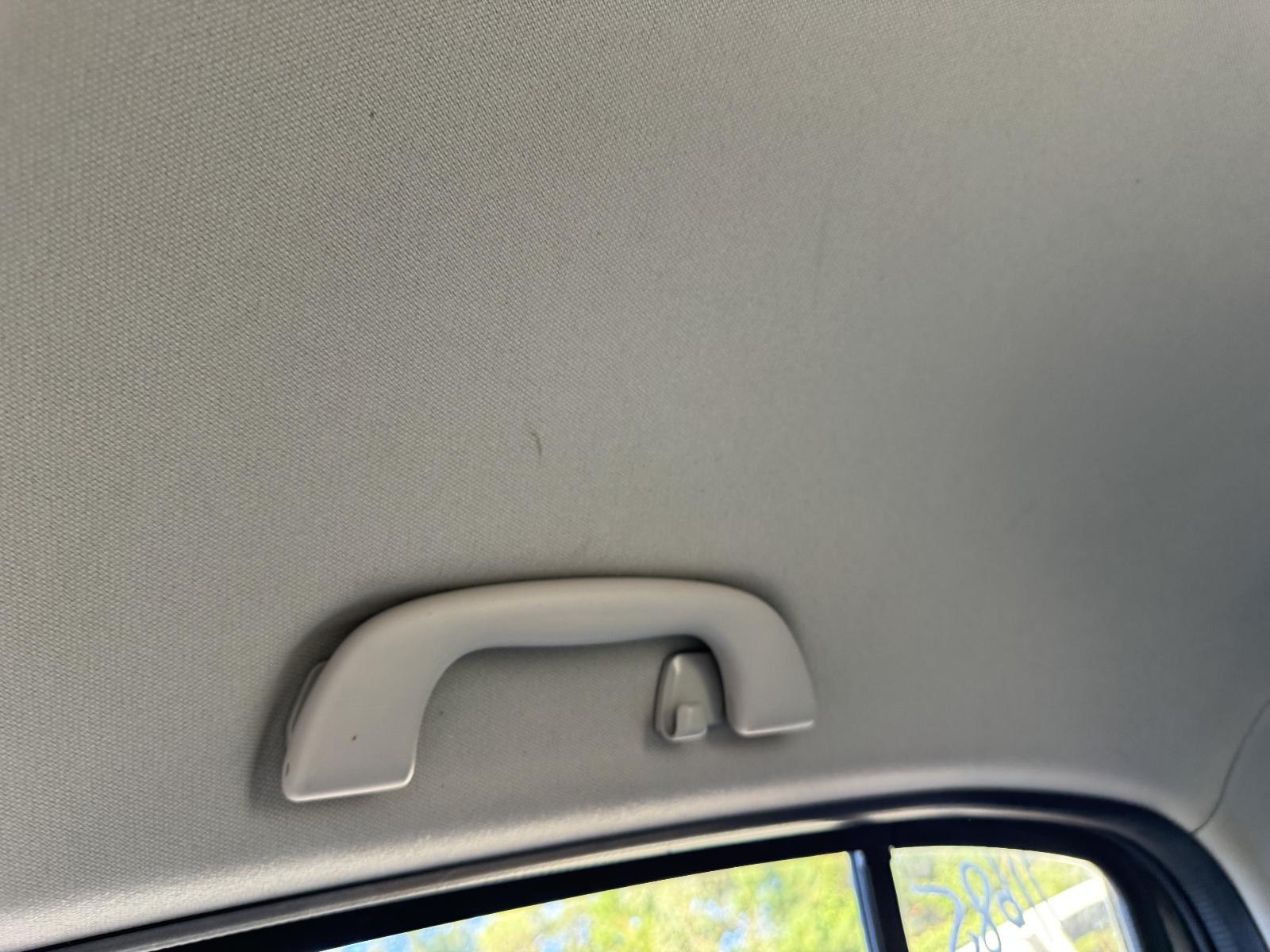 View MAZDA 3 2013 4 Door Hatchback Breaking