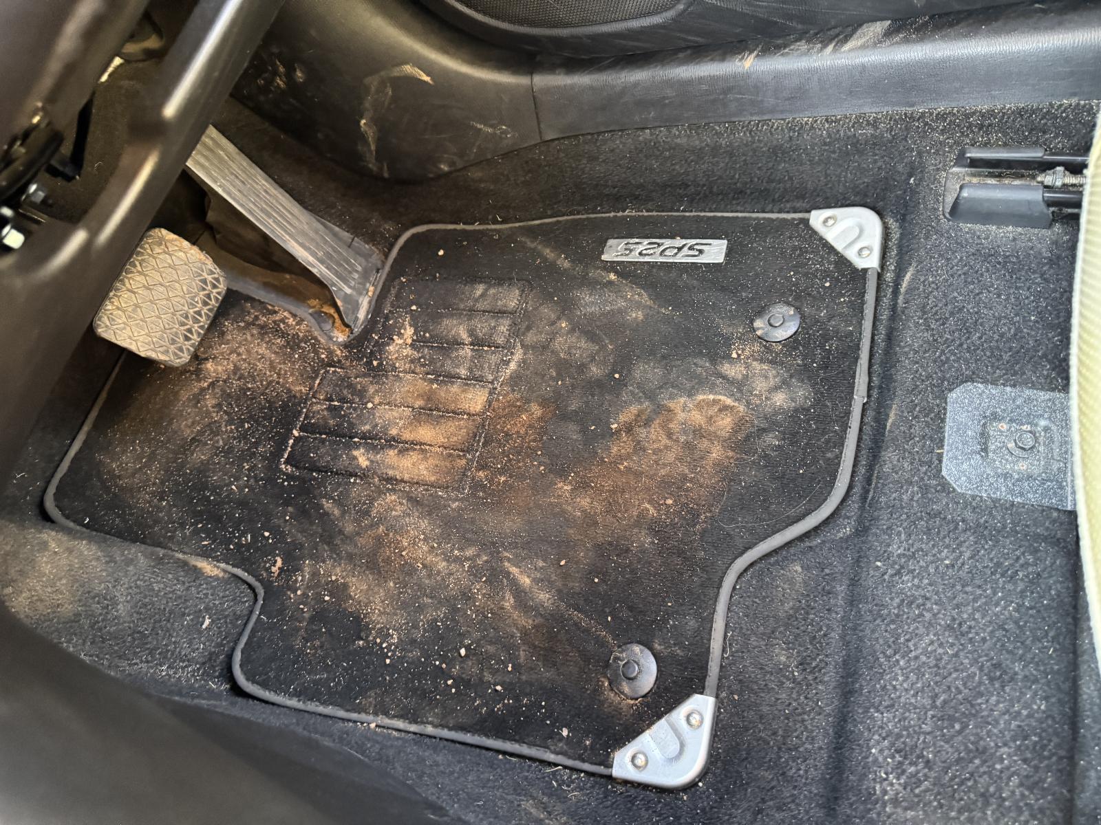 View MAZDA 3 2013 4 Door Hatchback Breaking