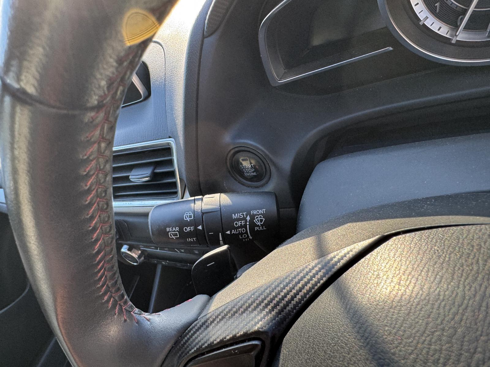 View MAZDA 3 2013 4 Door Hatchback Breaking