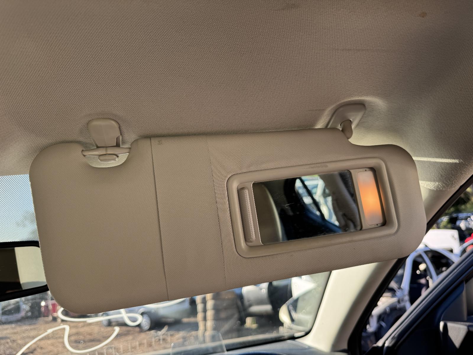 View MAZDA 3 2013 4 Door Hatchback Breaking