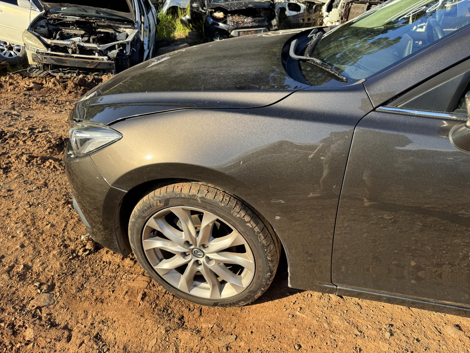 View MAZDA 3 2013 4 Door Hatchback Breaking