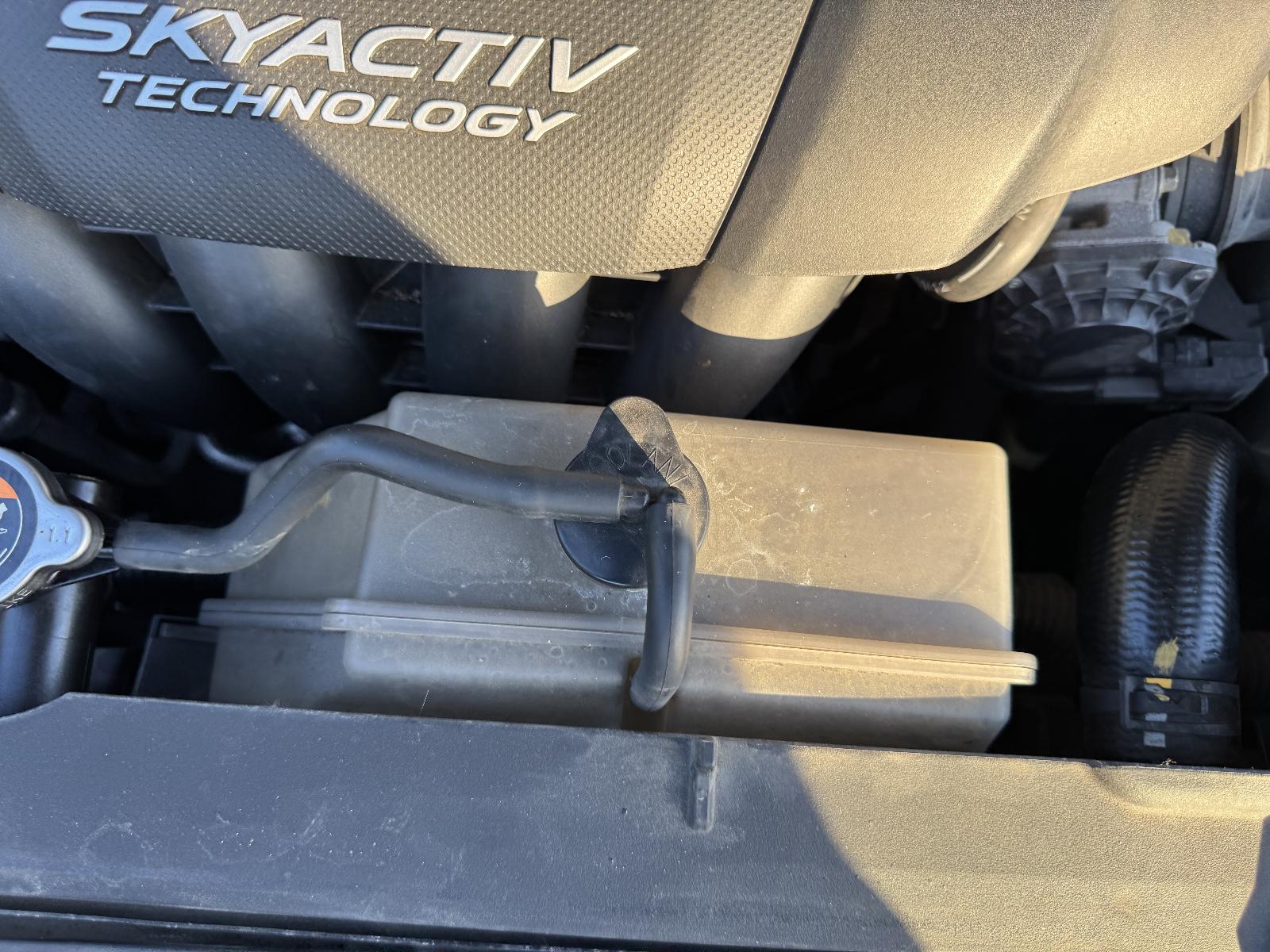 View MAZDA 3 2013 4 Door Hatchback Breaking