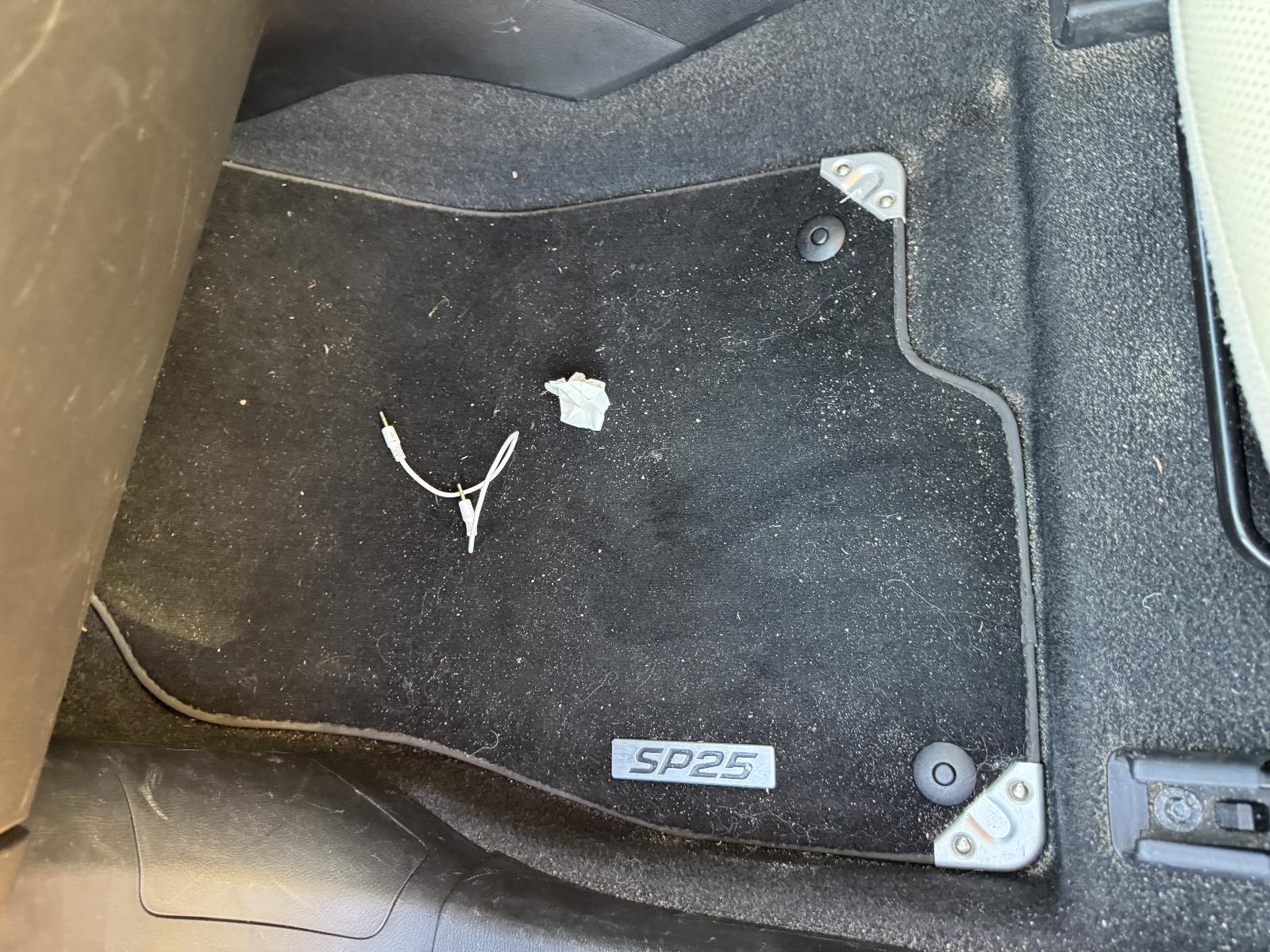 View MAZDA 3 2013 4 Door Hatchback Breaking
