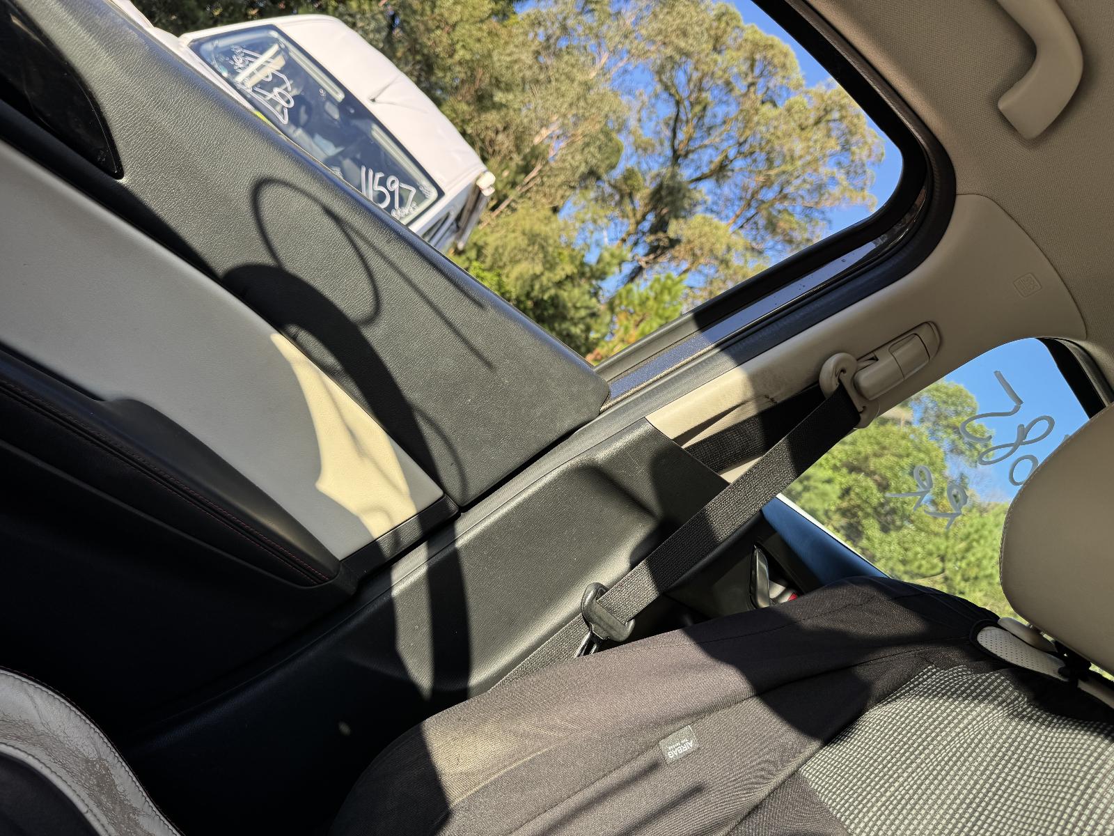 View MAZDA 3 2013 4 Door Hatchback Breaking