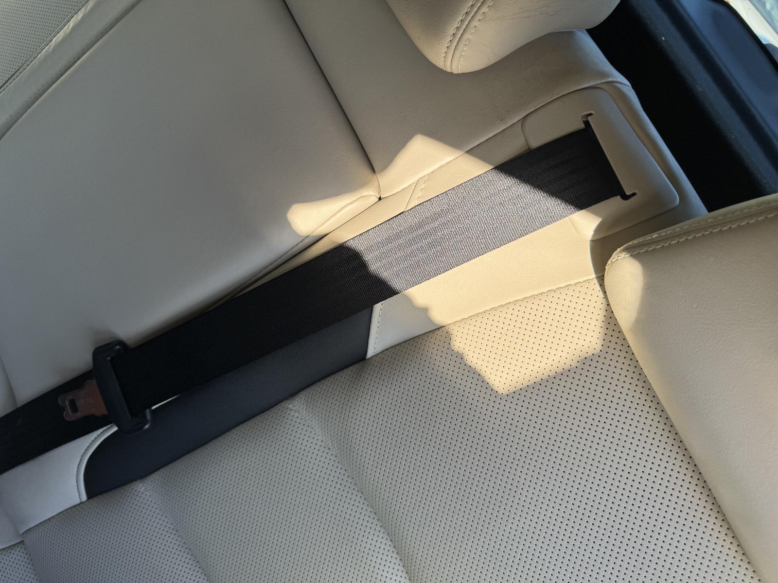 View MAZDA 3 2013 4 Door Hatchback Breaking