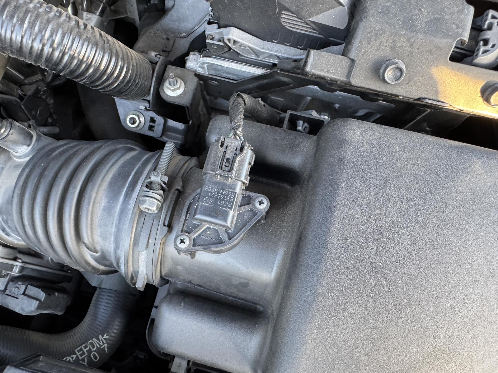 View MAZDA 3 2013 4 Door Hatchback Breaking