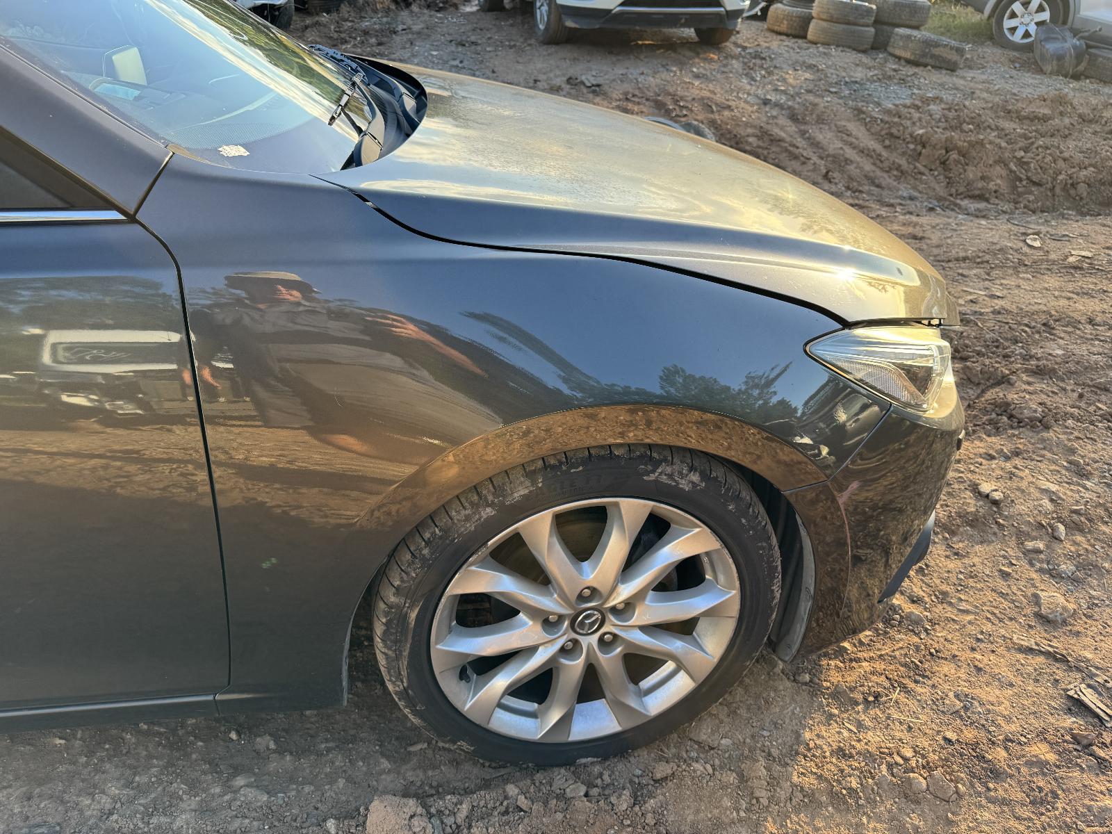 View MAZDA 3 2013 4 Door Hatchback Breaking