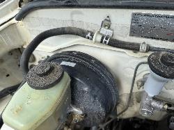 View TOYOTA HILUX 2002 4 Door Utility Breaking