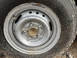 View TOYOTA HILUX 2002 4 Door Utility Breaking
