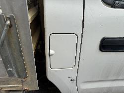 View TOYOTA HILUX 2002 4 Door Utility Breaking