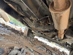 View TOYOTA HILUX 2002 4 Door Utility Breaking