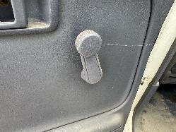 View TOYOTA HILUX 2002 4 Door Utility Breaking