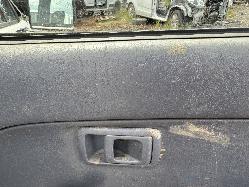 View TOYOTA HILUX 2002 4 Door Utility Breaking