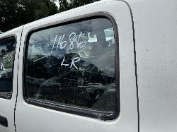 View TOYOTA HILUX 2002 4 Door Utility Breaking